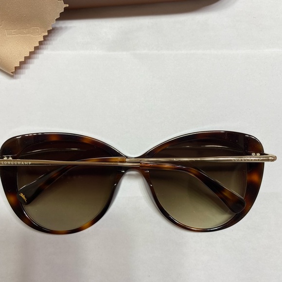 Brand New Longchamp Sunglasses. - Picture 2 of 5